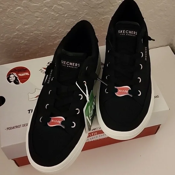 Skechers Arch Fit Arcade - Meet Ya There - Picture 12 of 14